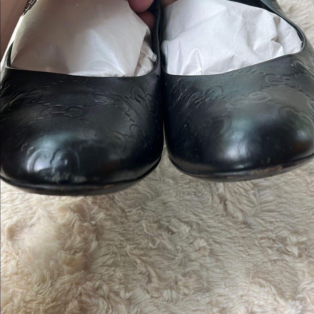 Gucci 39 1/2 C Black Embossed Leather Shoes Round Toe 👍 Low Heel Comfortable! - Picture 9 of 9